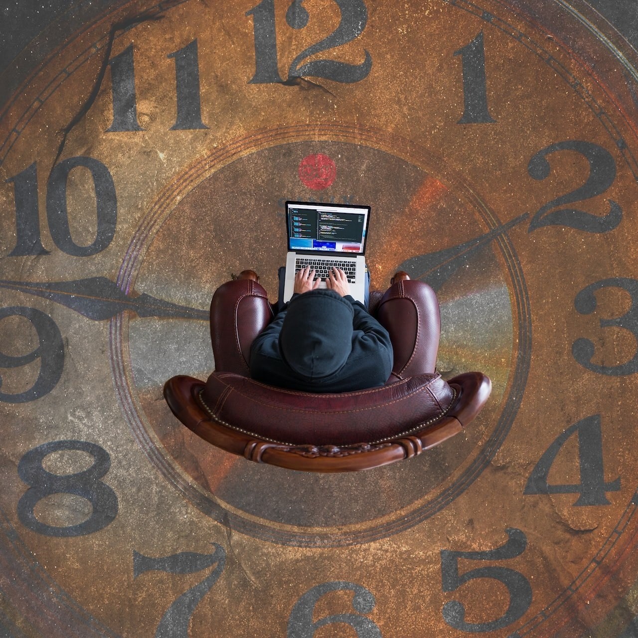 Тайм-менеджмент не работает! Не управляйте своим временем — расставляйте приоритеты Время - самая справедливая вещь в мире. У каждого из нас сутки длятся 24 часа. В одном часе 60 минут. И проблема основных принципов тайм-менеджмента не в том, что вы не используете время, которое у вас есть, а в том, что вы скорее всего используете его неправильно.